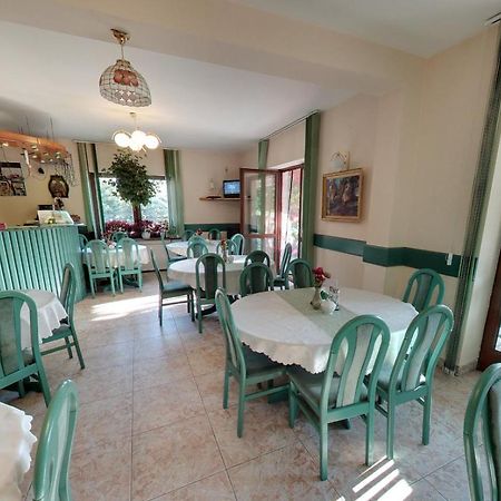 Osrodek Wczasowy Kasztel Hotel Niedzica Zamek Esterno foto